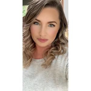 Meet your Posher, Brianne